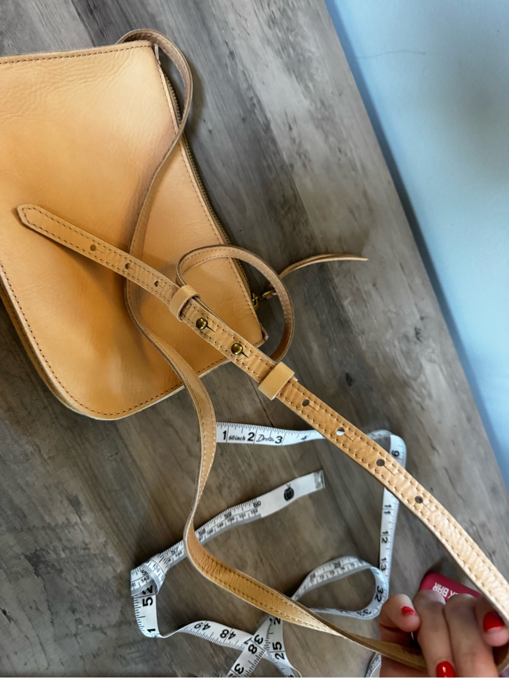 Madewell Cream Leather Crossbody Bag - Picture 6 of 8